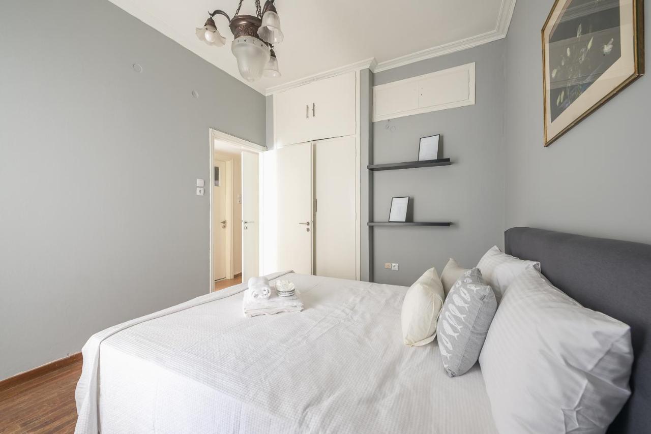 Athenean Classic Apartment At Acropolis Museum & Metro ภายนอก รูปภาพ